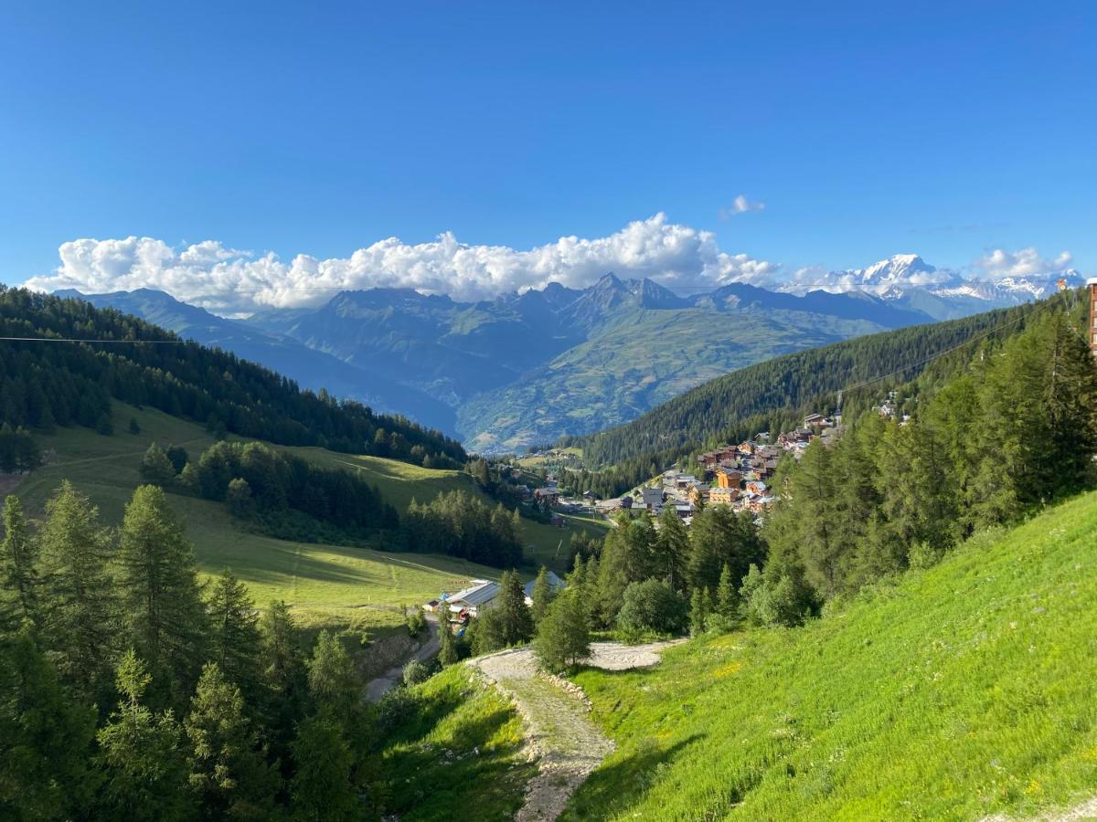 Plagne Centre - Immeuble Le Mustag - Wifi Apartment ลาปลาญ ภายนอก รูปภาพ